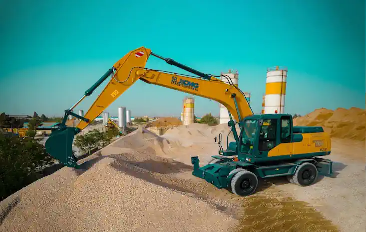 تجهیزات و ماشین آلات راهسازی و معدنی در ایران بیل مکانیکی و لودر